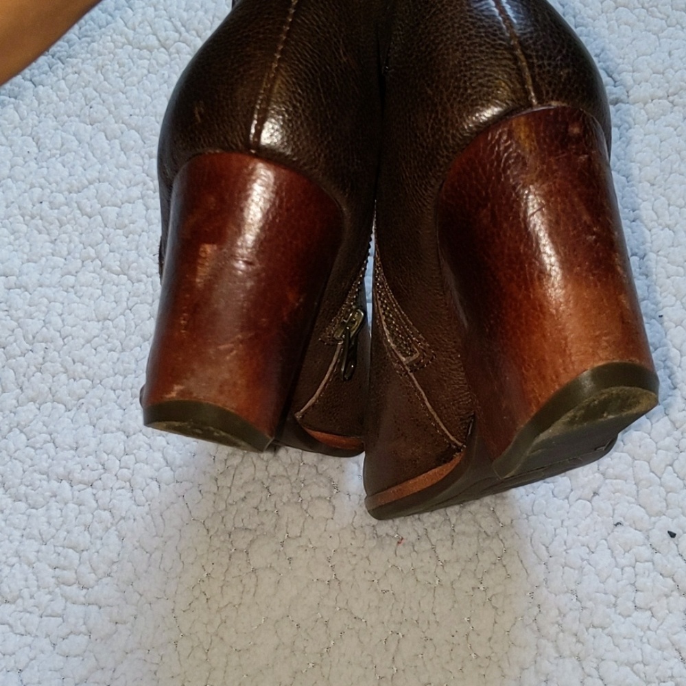 Booties - Picture 3 of 4